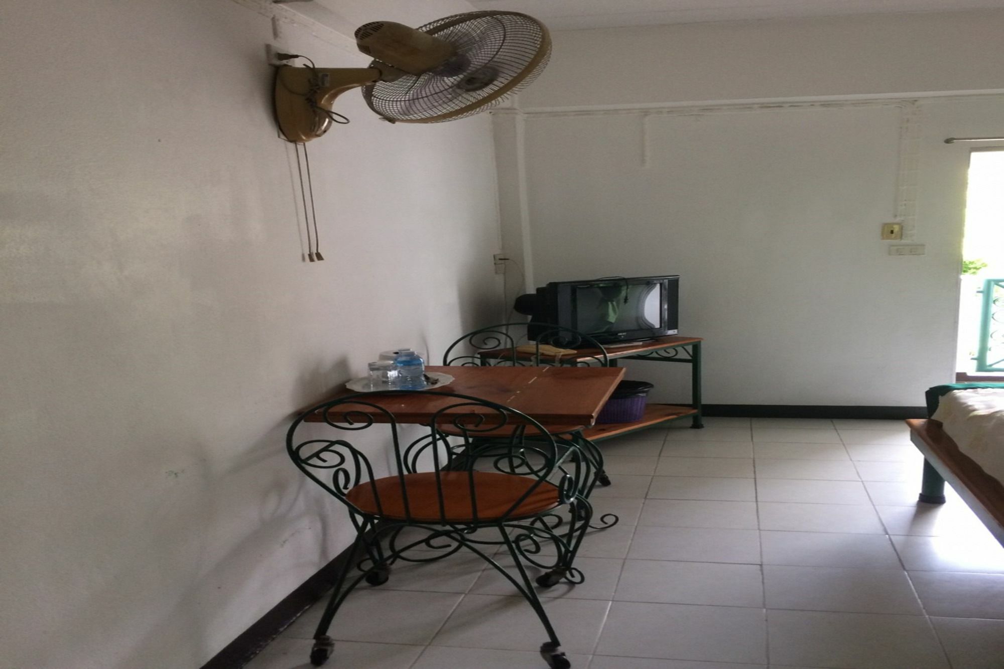 Baan Khun Mae Apartment Bangkok Eksteriør bilde